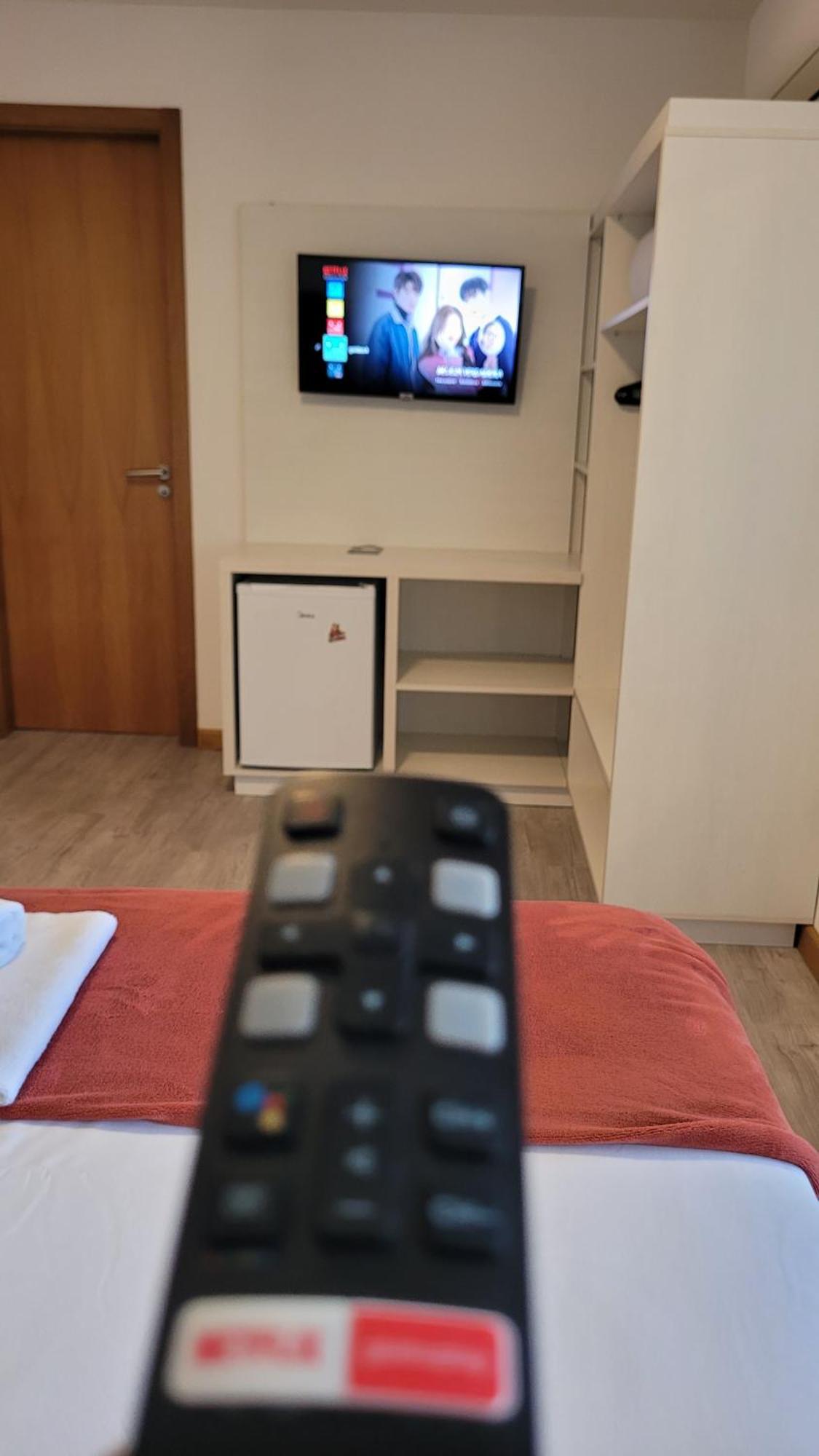 Hotel Golden Hills 卡内拉 外观 照片