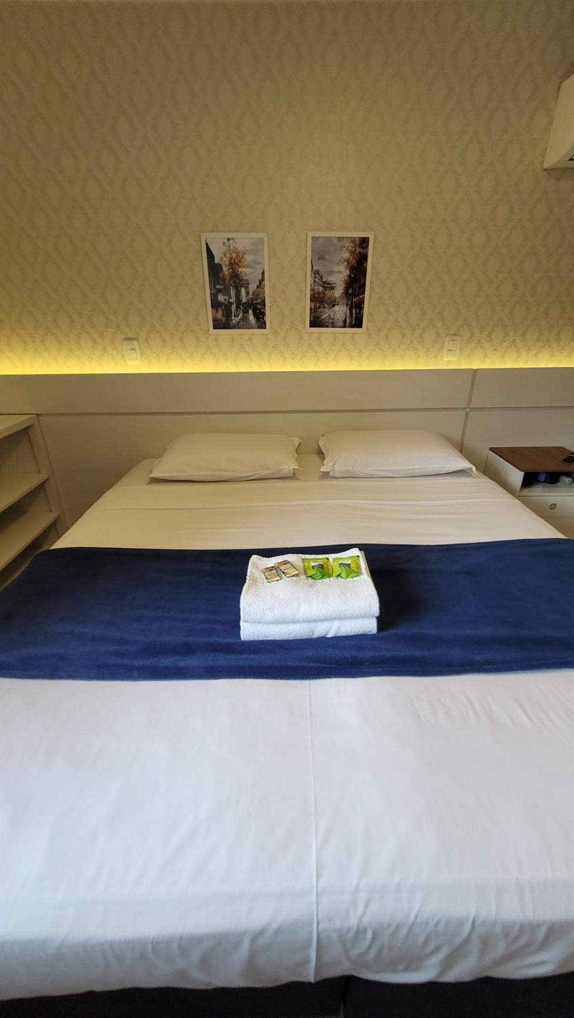 Hotel Golden Hills 卡内拉 外观 照片