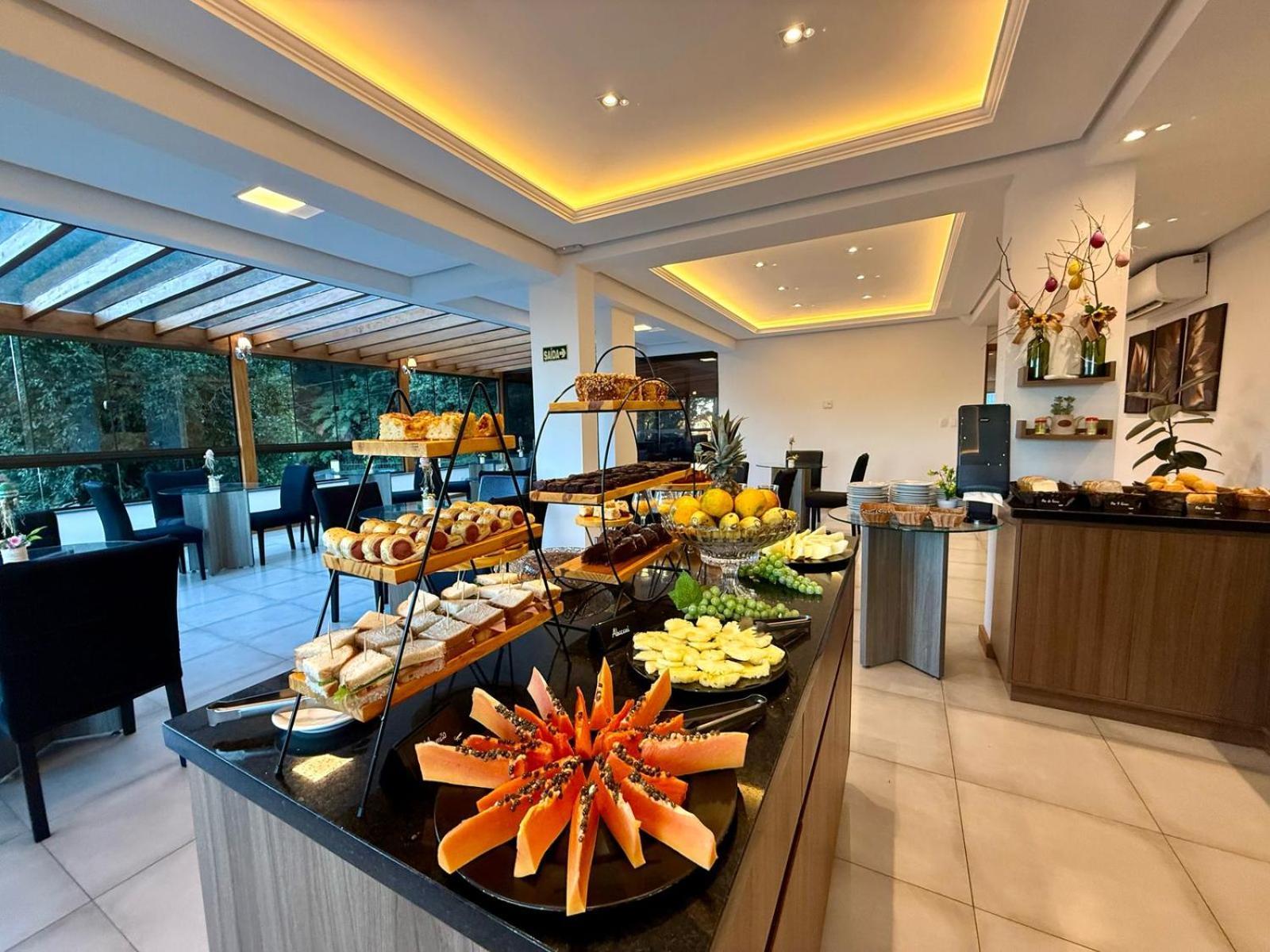 Hotel Golden Hills 卡内拉 外观 照片